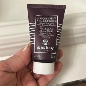 Sisley black rose face mask